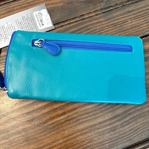 ILI New York Smooth Leather Soft Eyeglass Case Zip Glasses Wallet RFID NWT - Picture 3 of 5